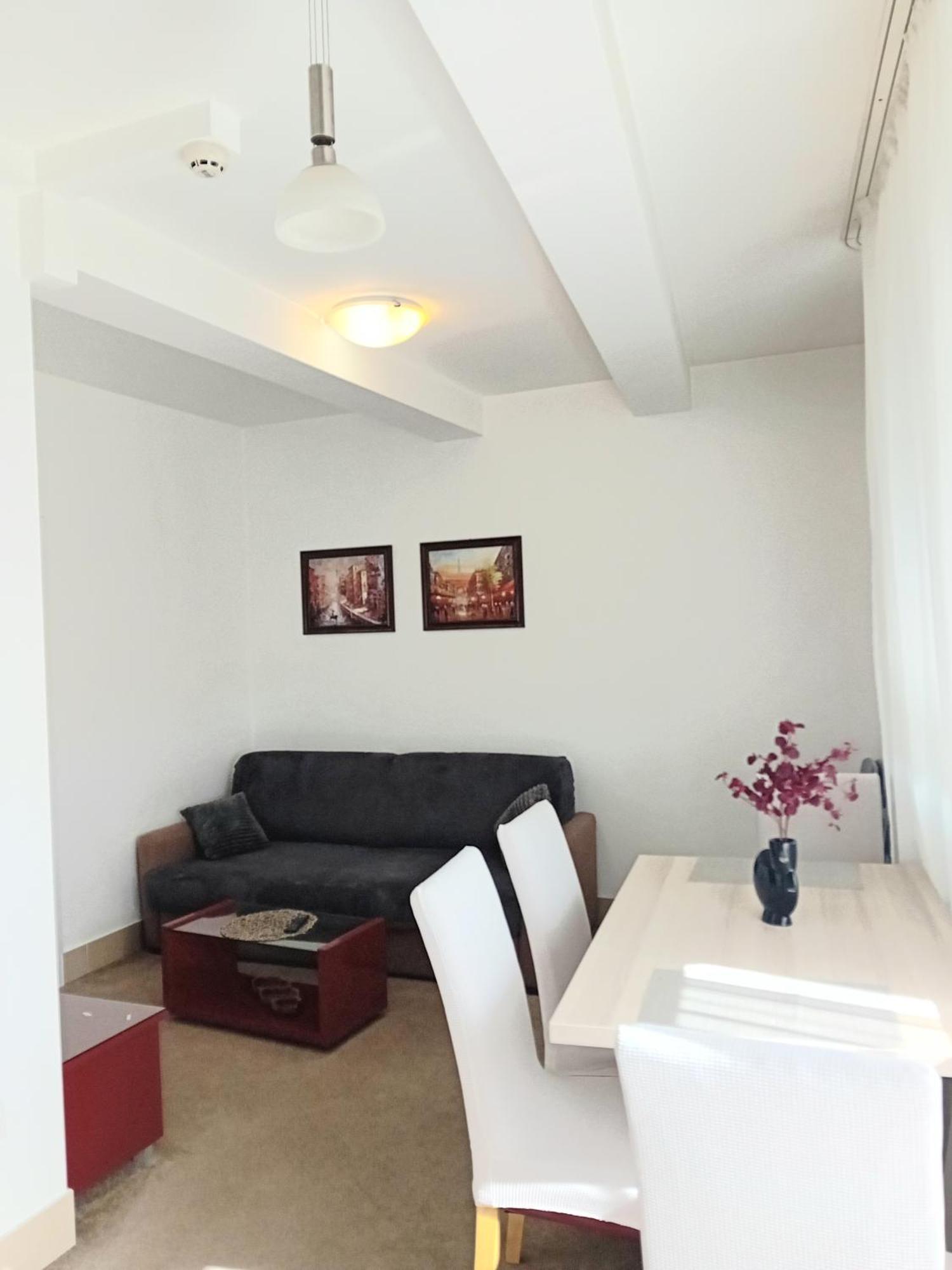 Wing 3 Apartman ,,Bc ,, Jagodina Exteriör bild